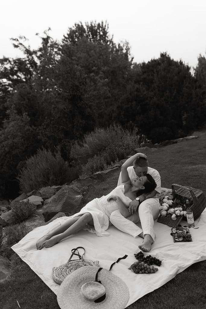 creative couples photoshoot with a picnic