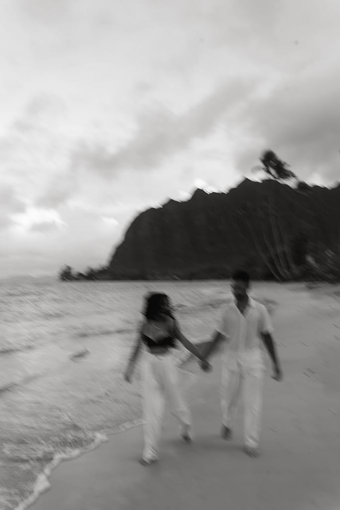 beach couples photos