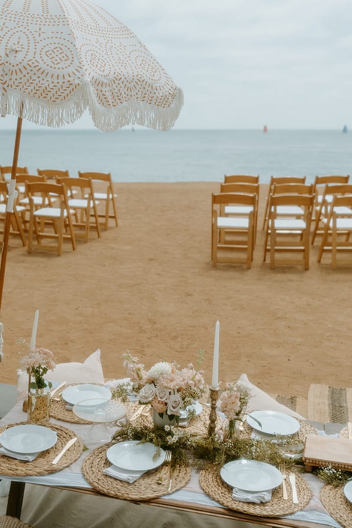 coastal wedding decor